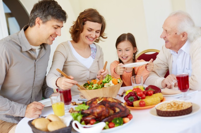 Como Organizar uma Festa Aconchegante em Casa: Dicas de Decoração e Cardápio Prático para Receber Bem